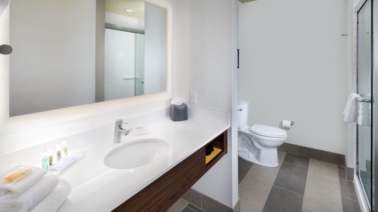 Photo of Bathroom in Skyland