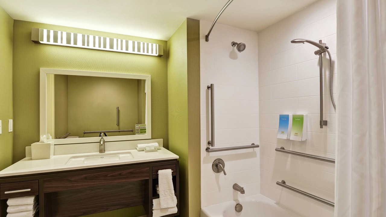 Photo of Others in Helena