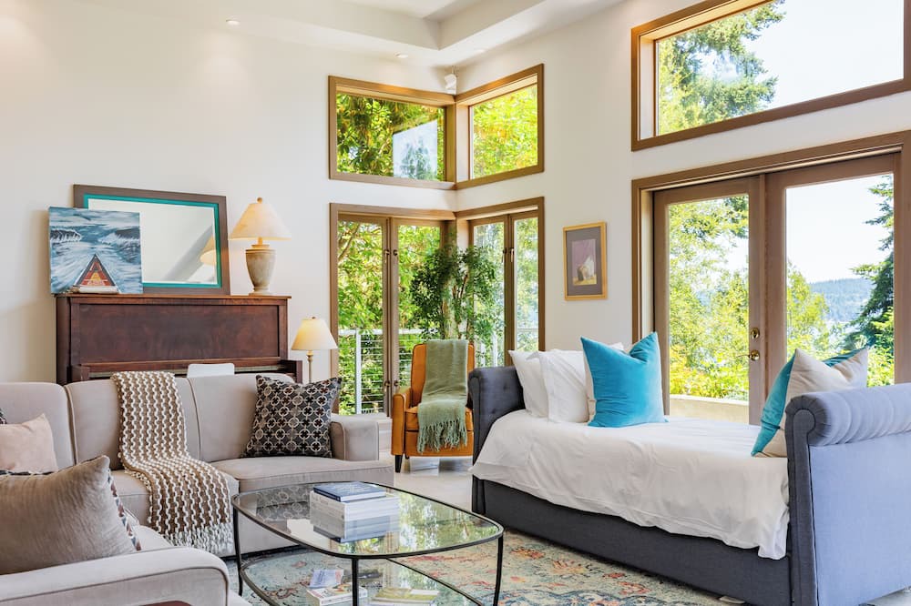 Photo of Others in Greenbank