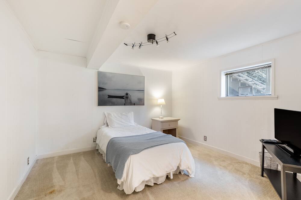 Photo of Others in Coupeville