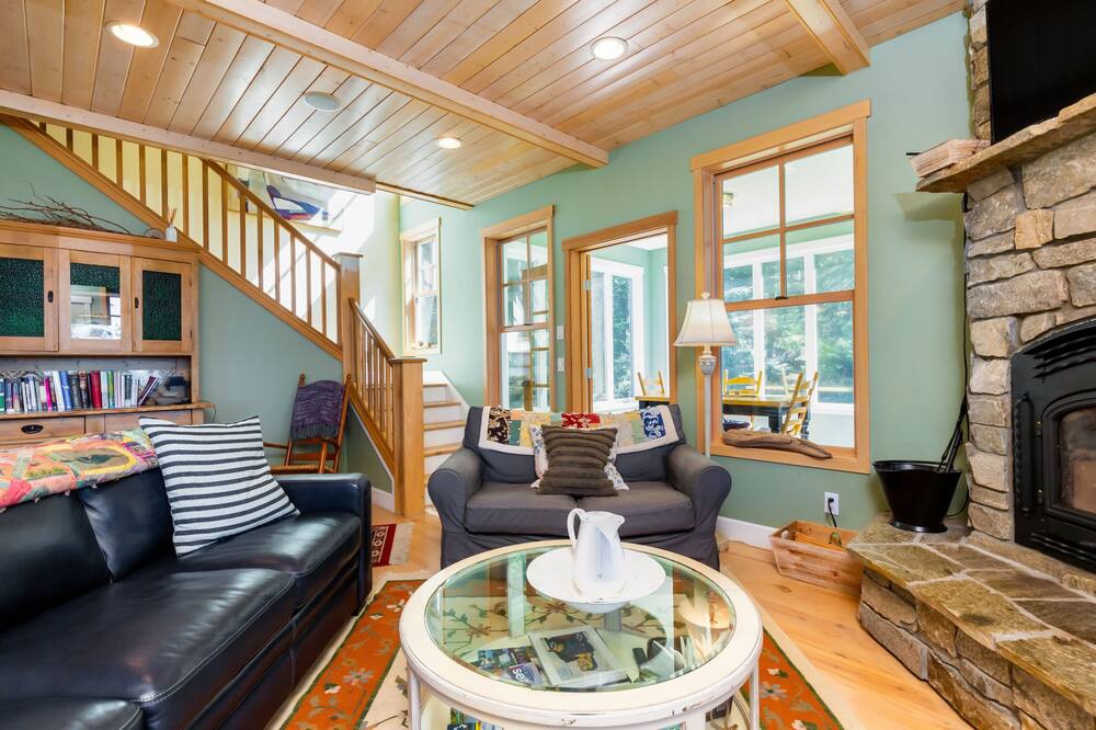 Photo of Others in Greenbank