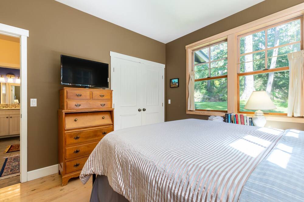 Photo of Others in Greenbank