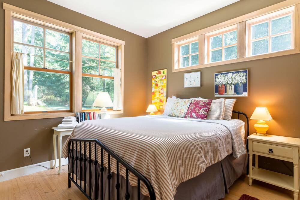 Photo of Others in Greenbank