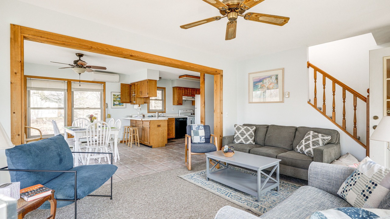 Photo of Livingroom in Coldwater