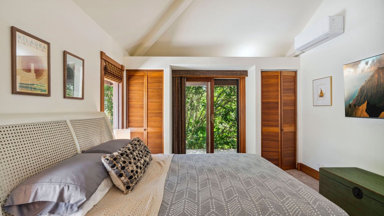 Photo of Others in Princeville