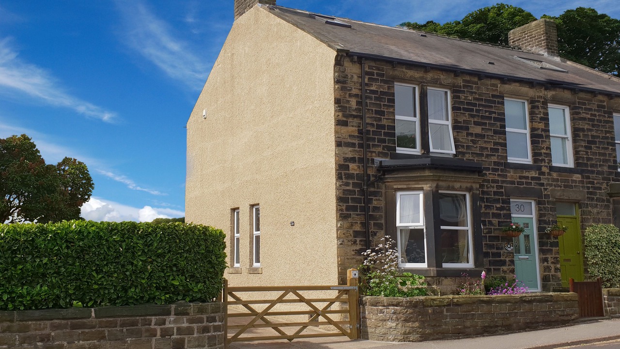 Photo of Buildings in Penistone