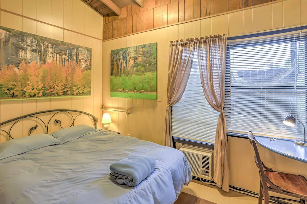 Photo of Bedroom in Marble Falls