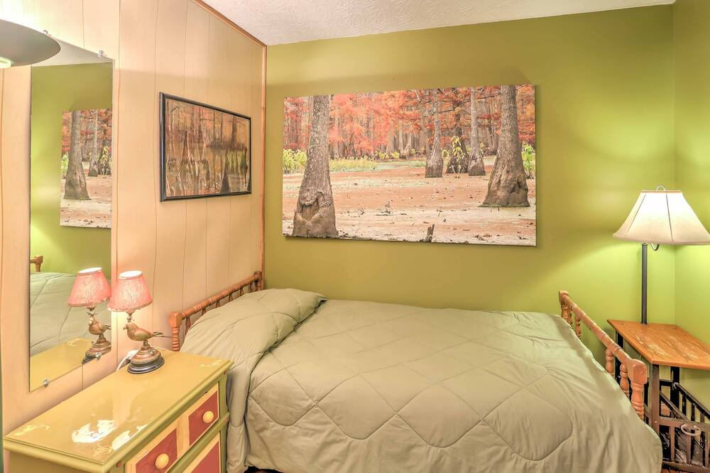 Photo of Bedroom in Marble Falls