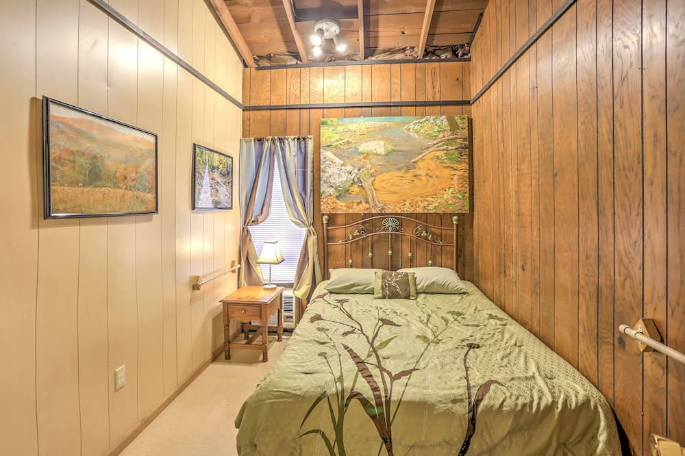 Photo of Bedroom in Marble Falls