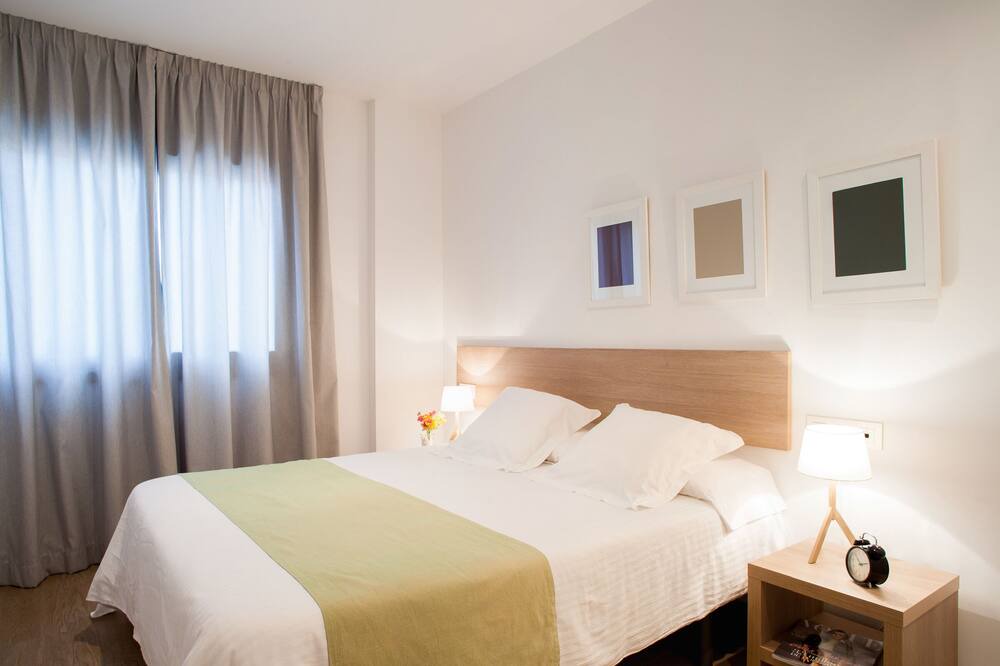 Photo of Bedroom in Hostafrancs