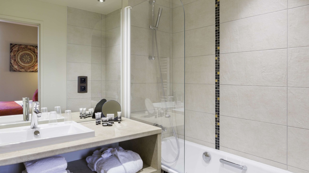 Photo of Bathroom in Senlis