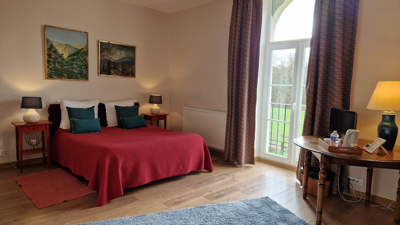 Photo of Bedroom in Villiers-en-Biere