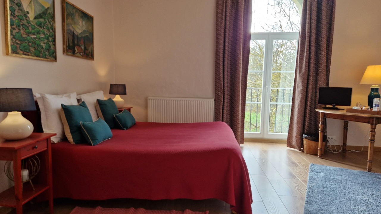 Photo of Bedroom in Villiers-en-Biere