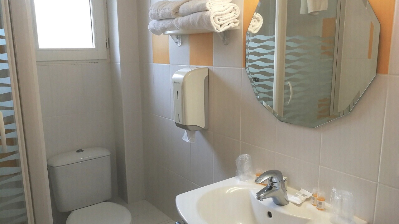 Photo of Bathroom in Carolles