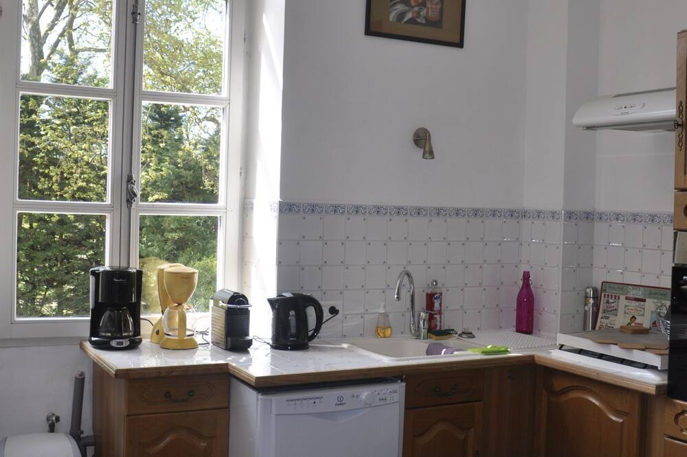 Photo of Kitchen in Charols