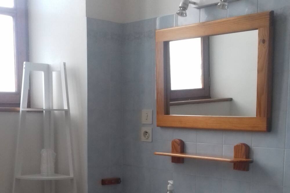 Photo of Bathroom in Charols