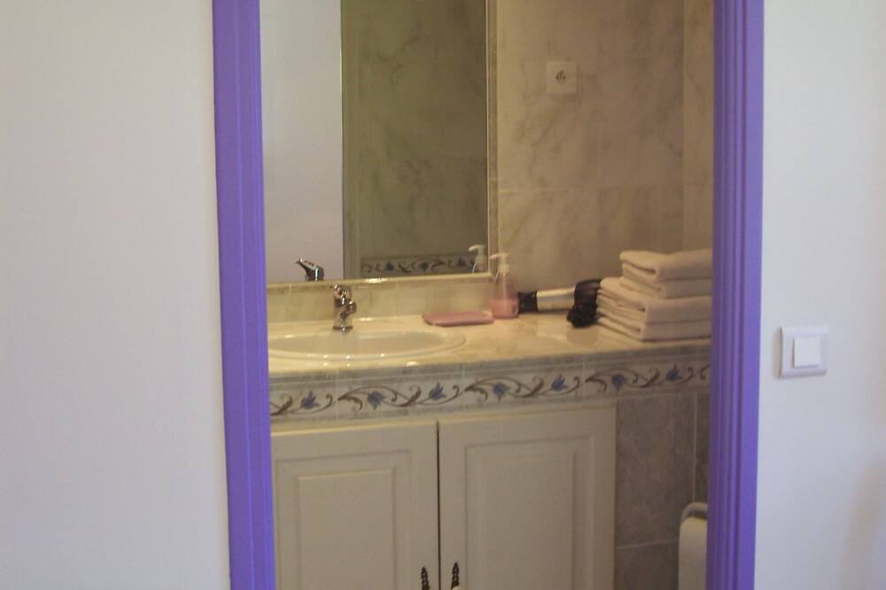 Photo of Bathroom in Charols