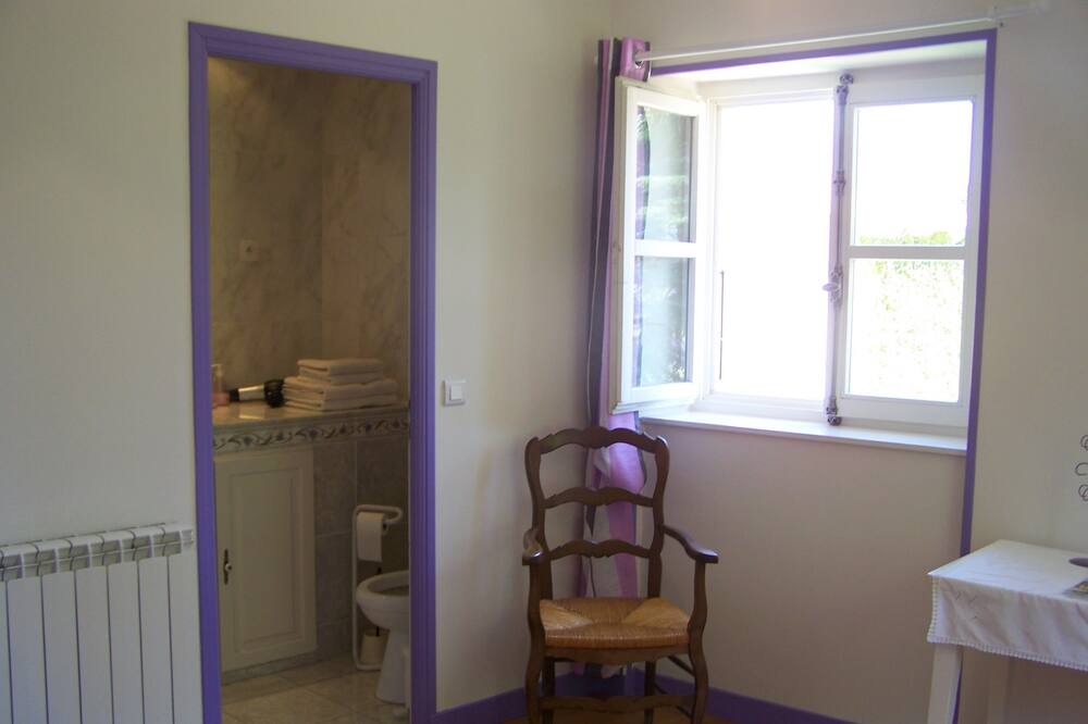 Photo of Bedroom in Charols