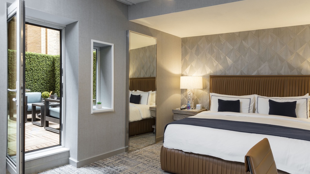 Photo of Others in Financial District