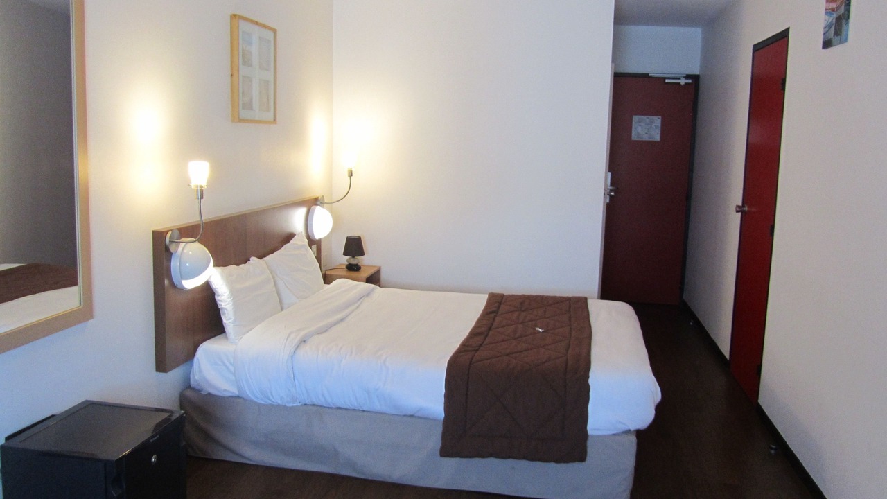 Photo of Bedroom in Saint-Eloy-les-Mines