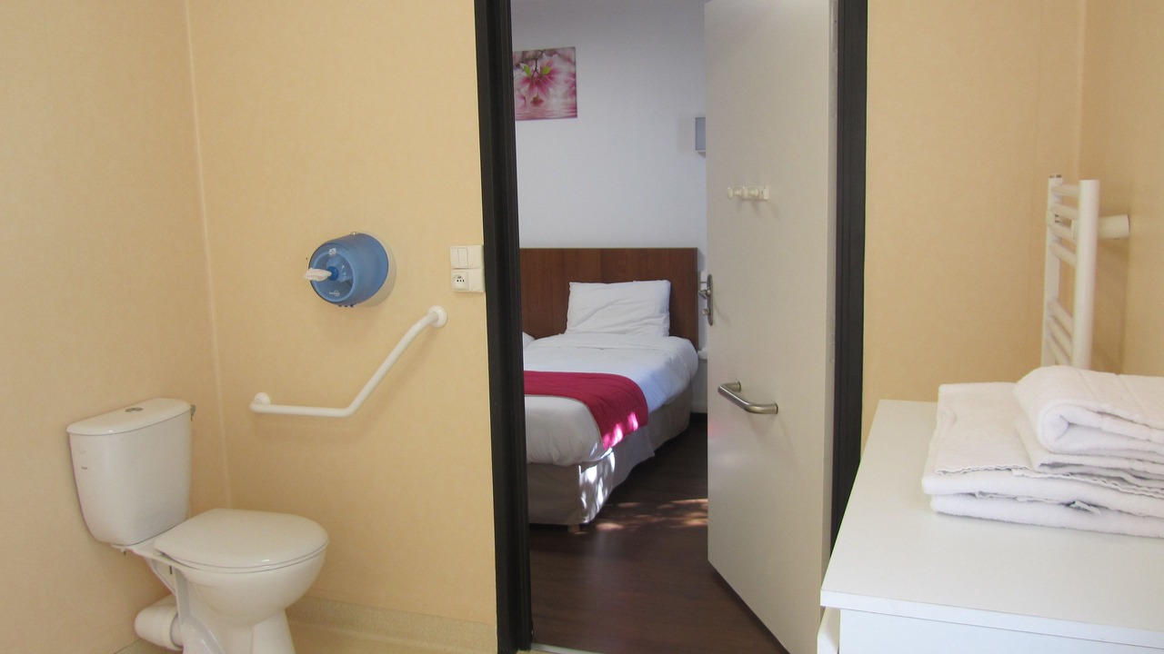 Photo of Bathroom in Saint-Eloy-les-Mines