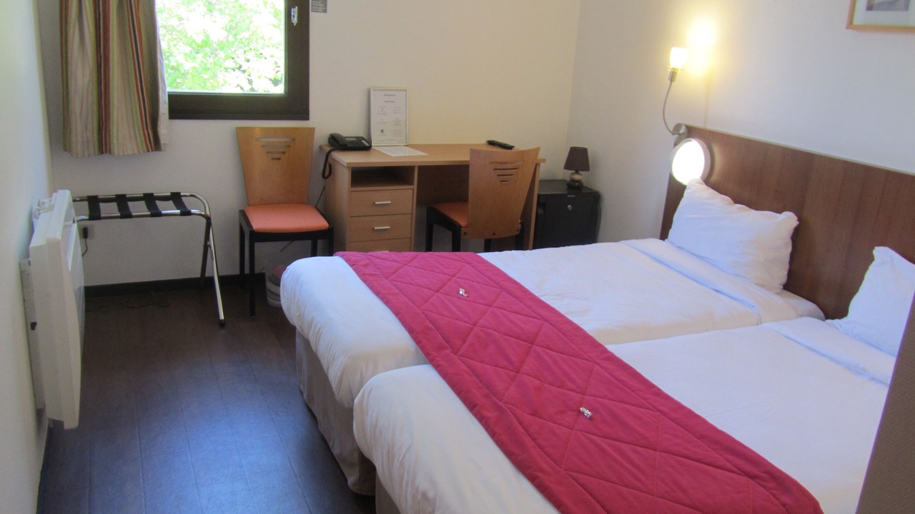 Photo of Bedroom in Saint-Eloy-les-Mines