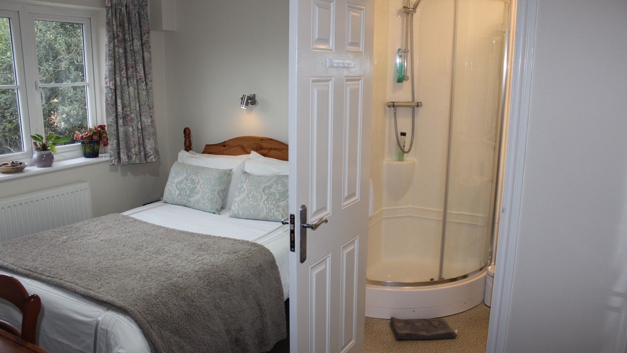 Photo of Bathroom in Kennington