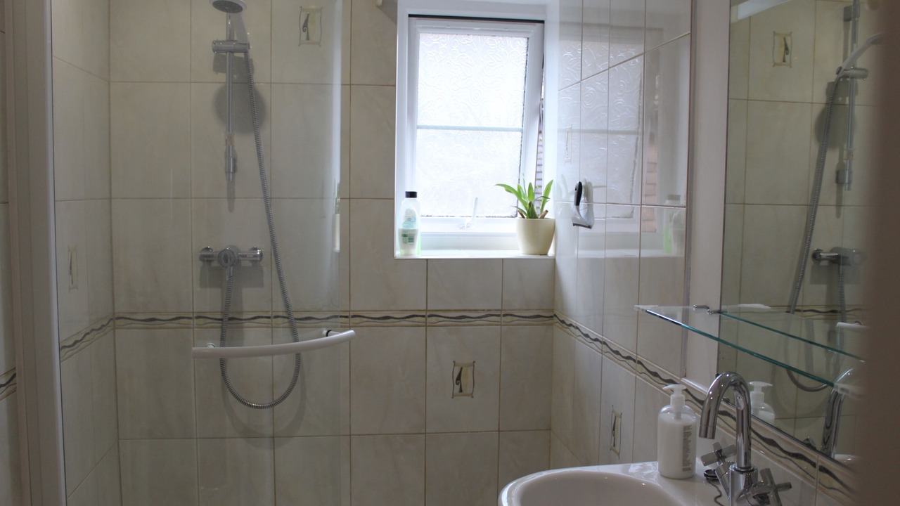 Photo of Bathroom in Kennington