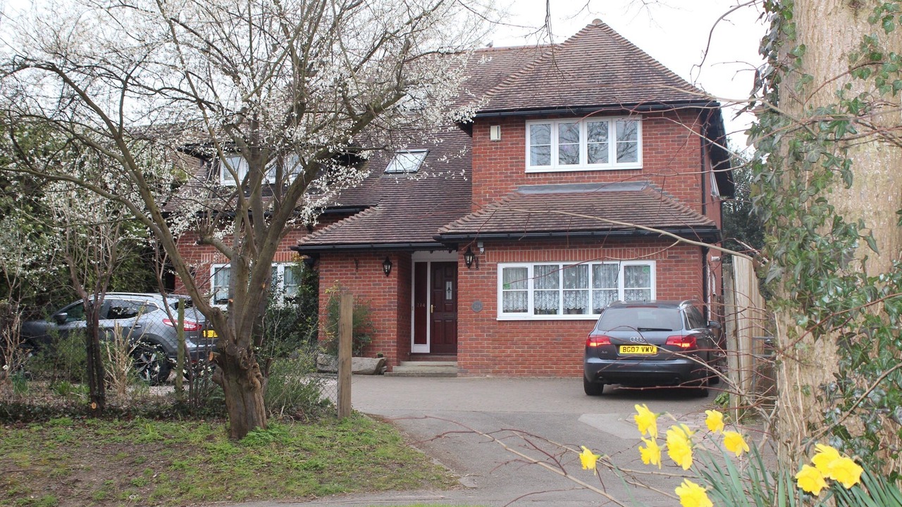 Photo of Outdoor in Kennington