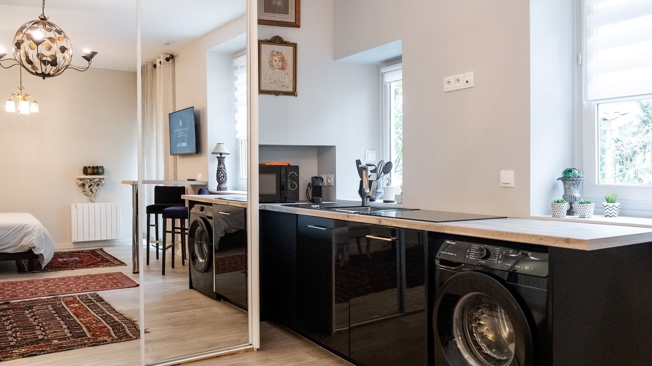 Photo of Kitchen in Moliere - Edgard Quinet
