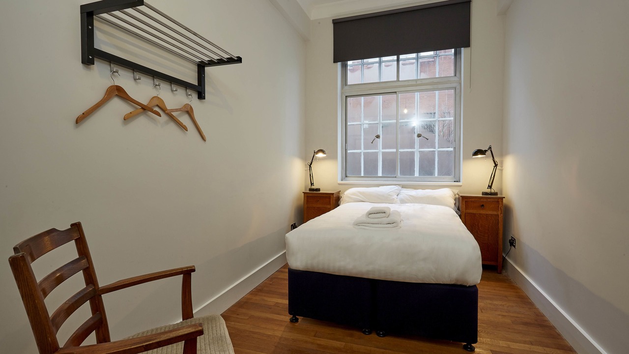 Photo of Bedroom in Wood Green