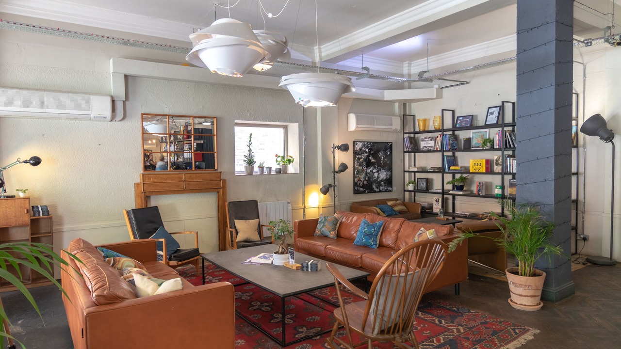 Photo of Others in Wood Green