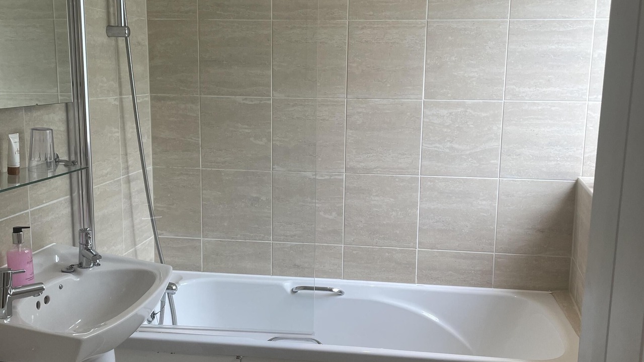 Photo of Bathroom in Totnes