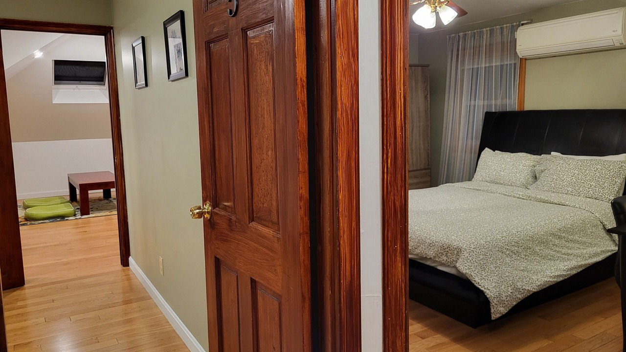 Photo of Bedroom in Strawberry Hill