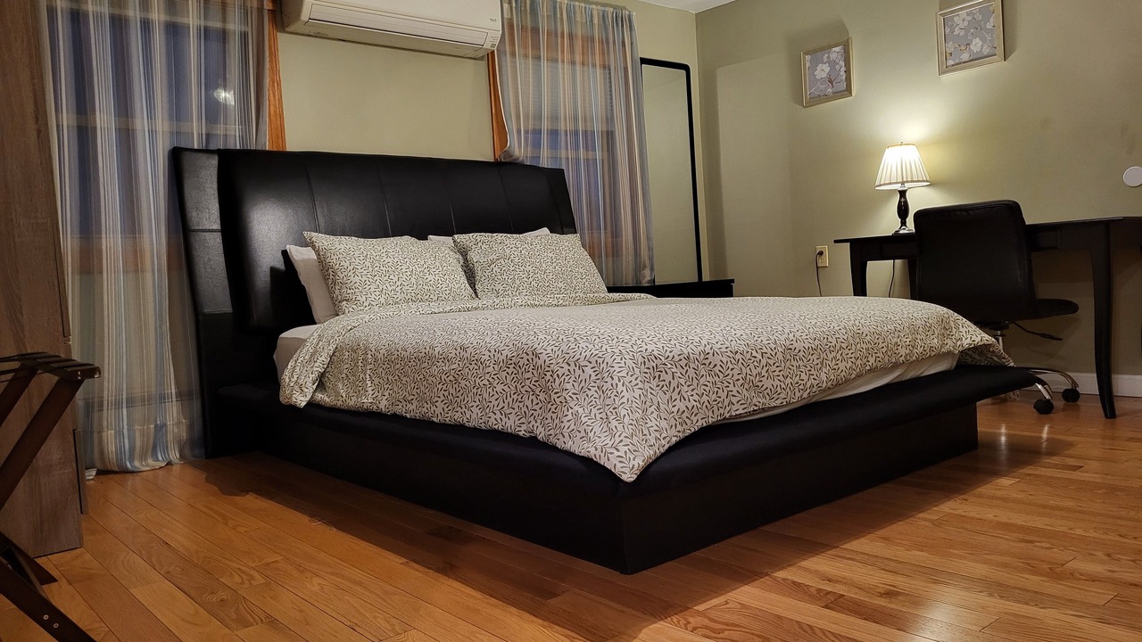 Photo of Bedroom in Strawberry Hill