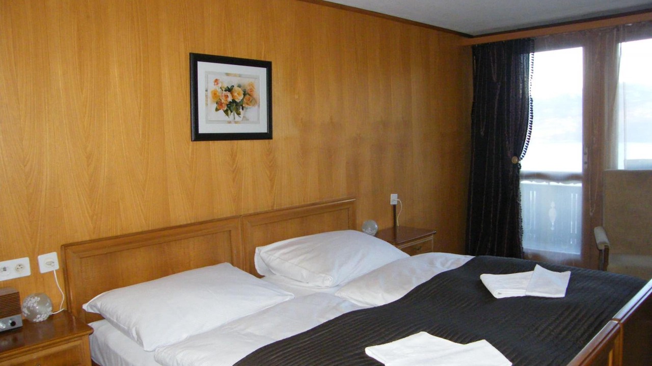 Photo of Bedroom in Krattigen
