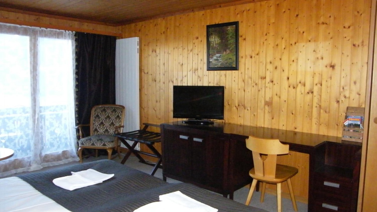 Photo of Bedroom in Krattigen