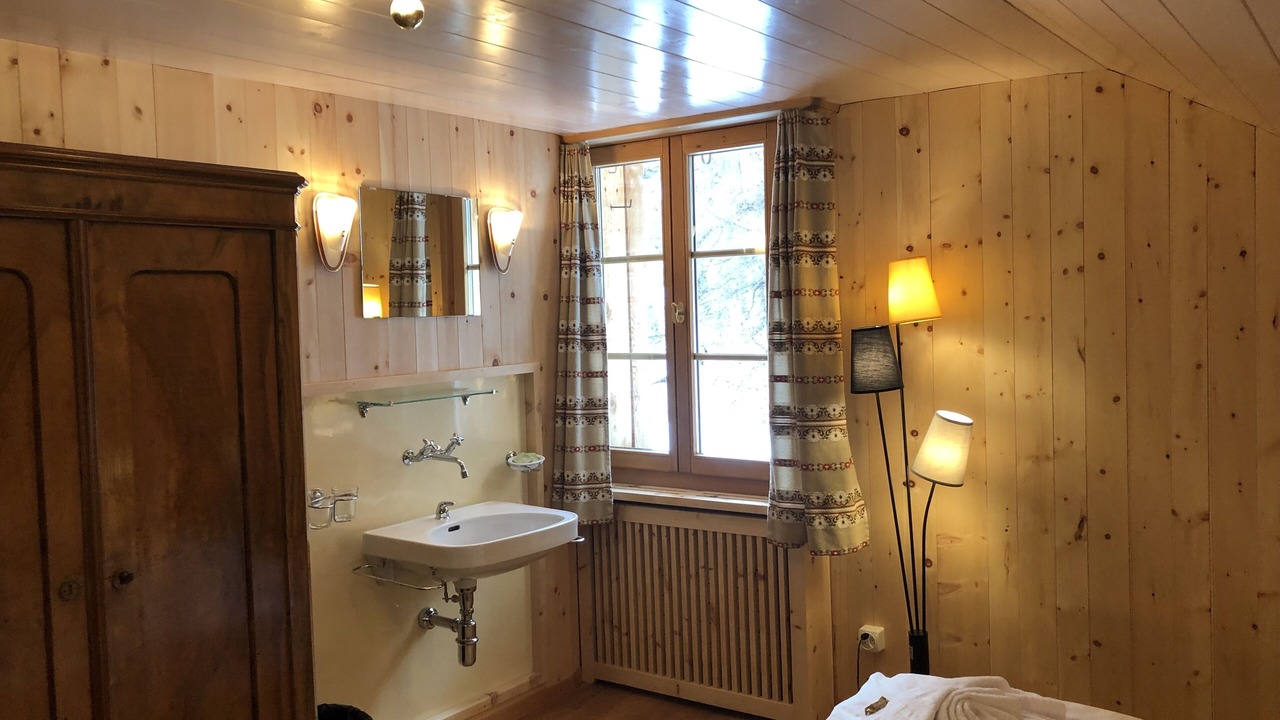 Photo of Bathroom in Bever