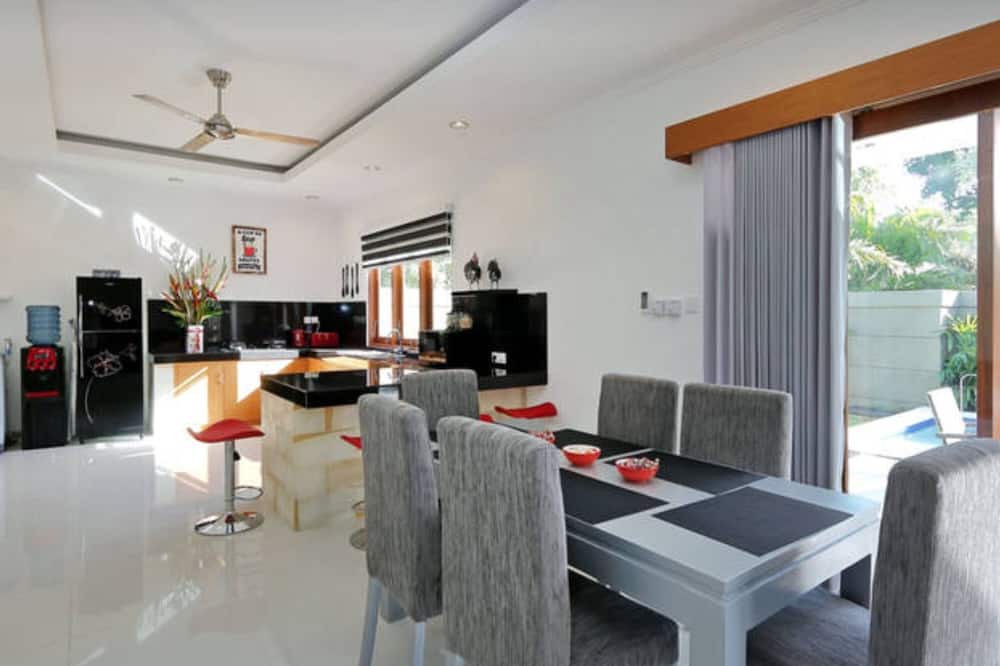 Photo of Livingroom in Legian City-Centre