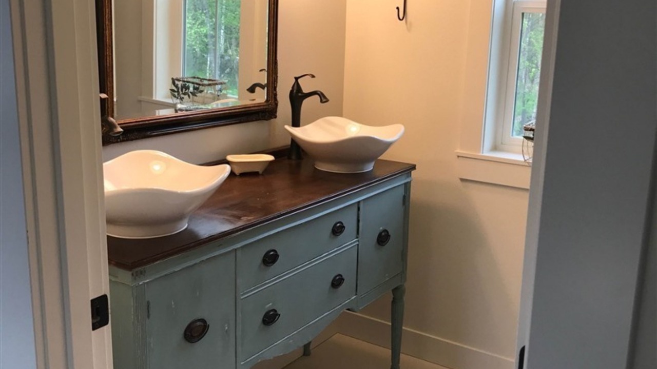 Photo of Bathroom in Palmer