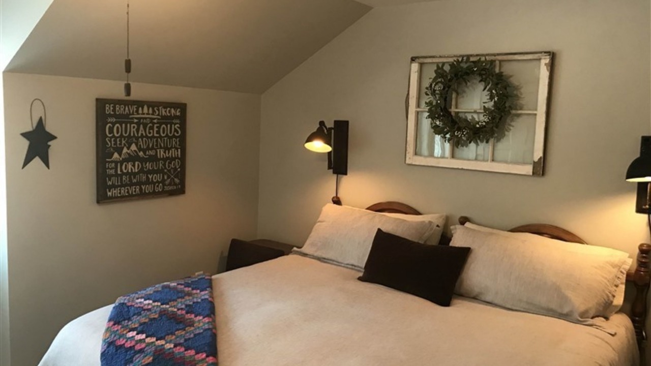 Photo of Bedroom in Palmer