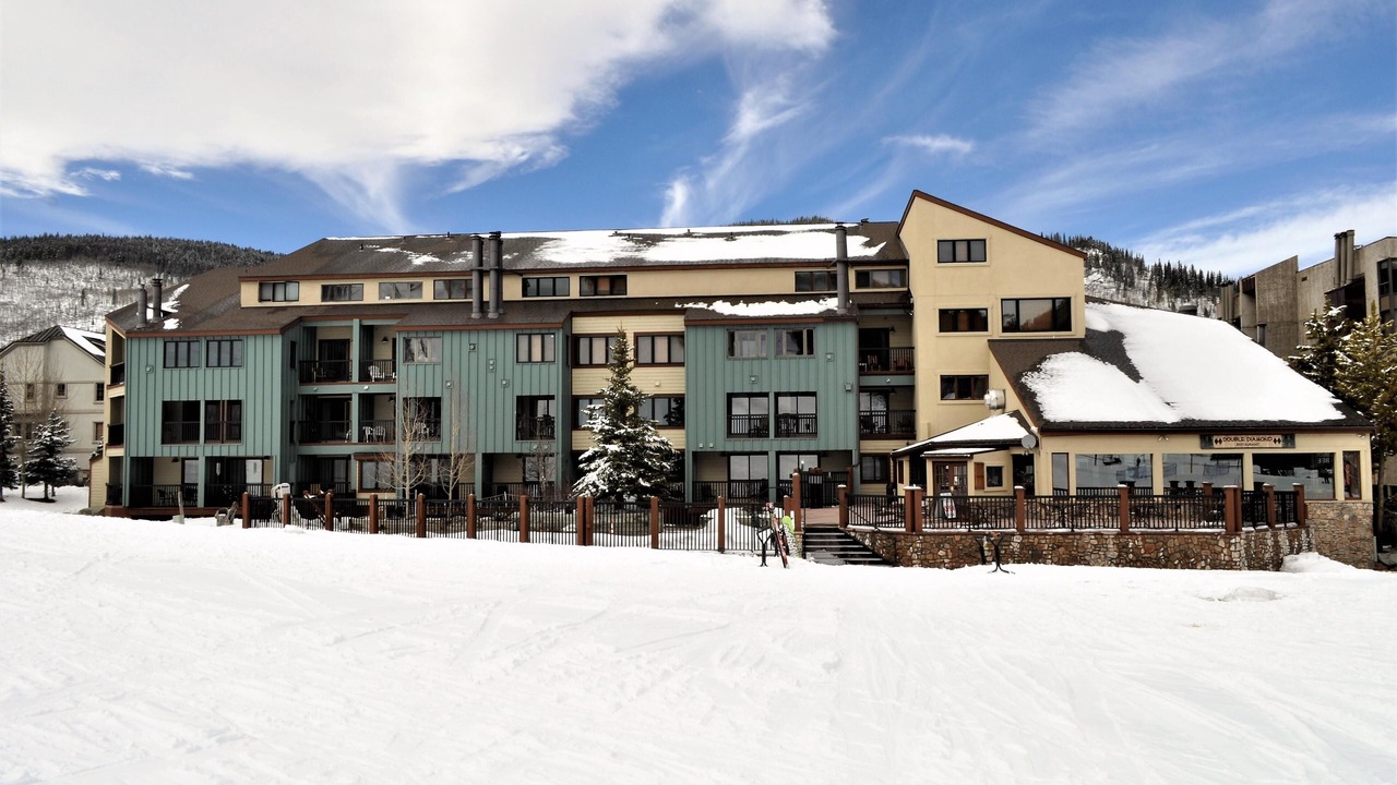Photo of Outdoor in East Village at Copper