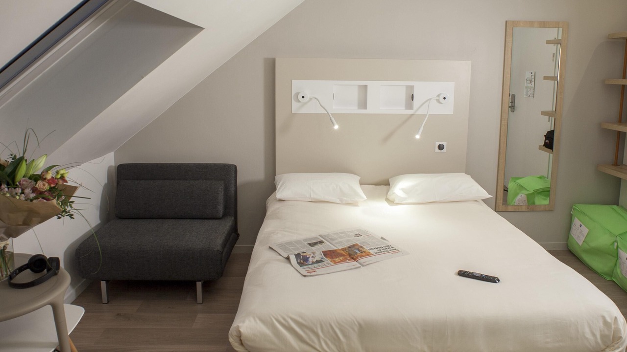 Photo of Bedroom in Lormont