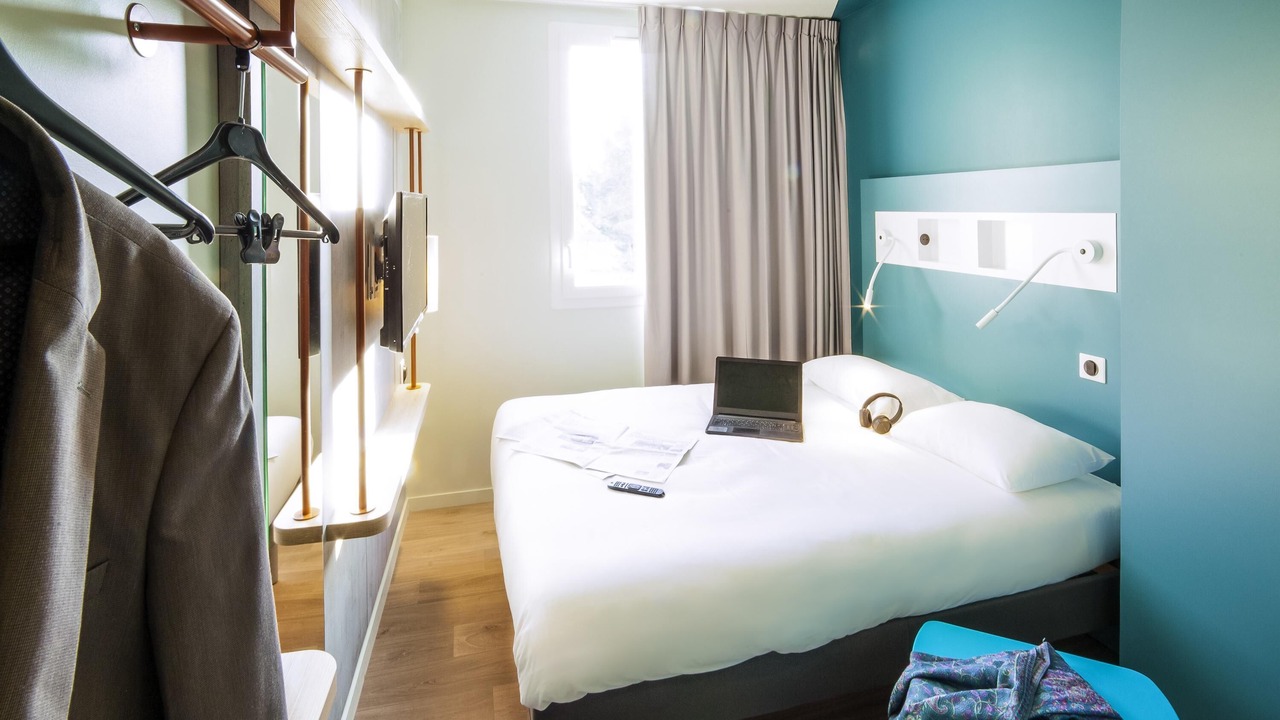 Photo of Bedroom in Lormont