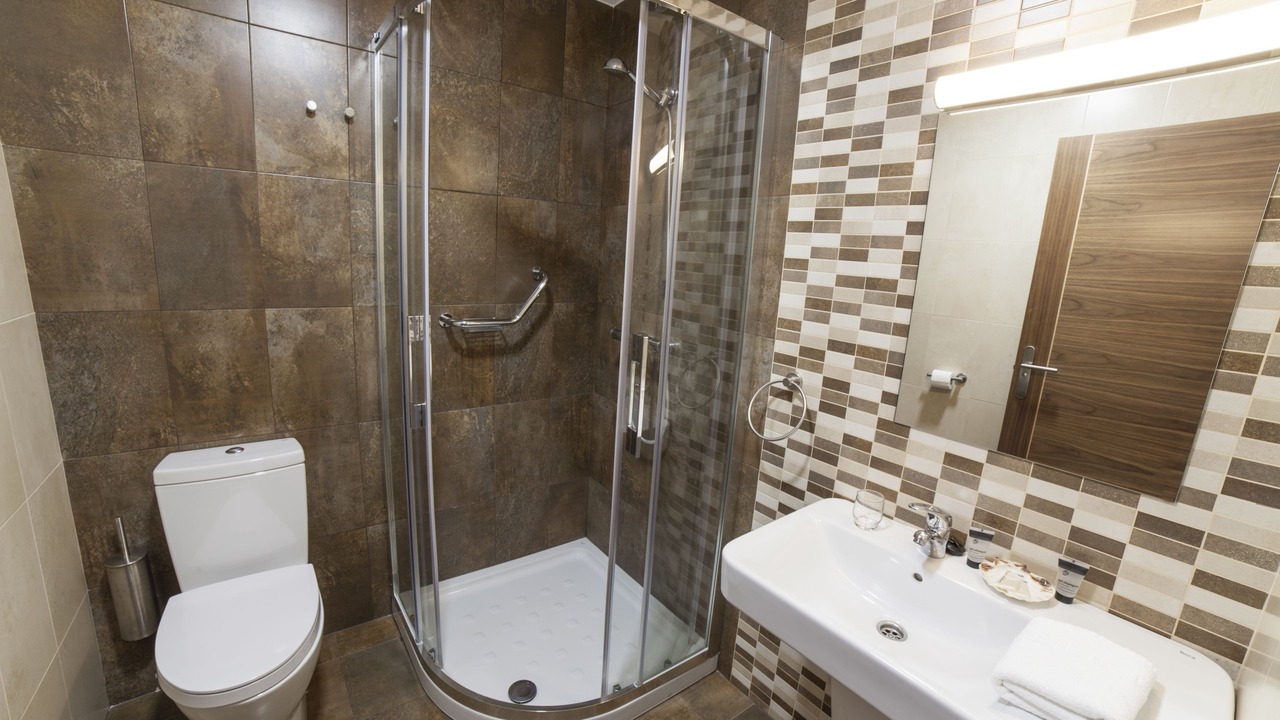 Photo of Bathroom in Boadilla del Camino