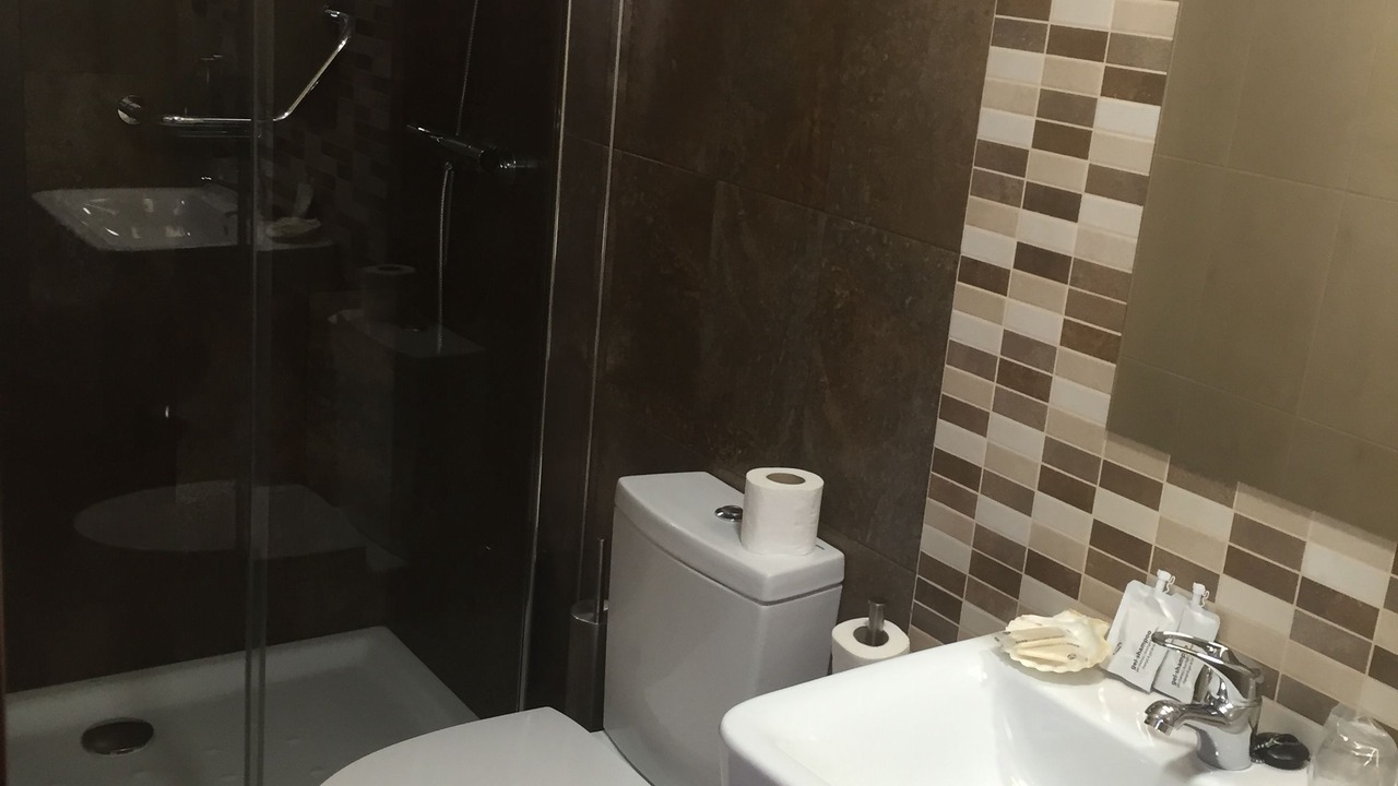 Photo of Bathroom in Boadilla del Camino
