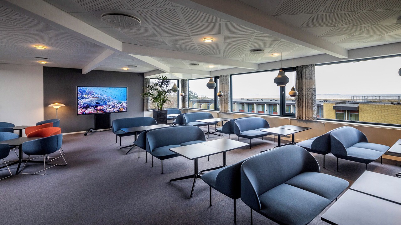 Photo of Others in Sklskr