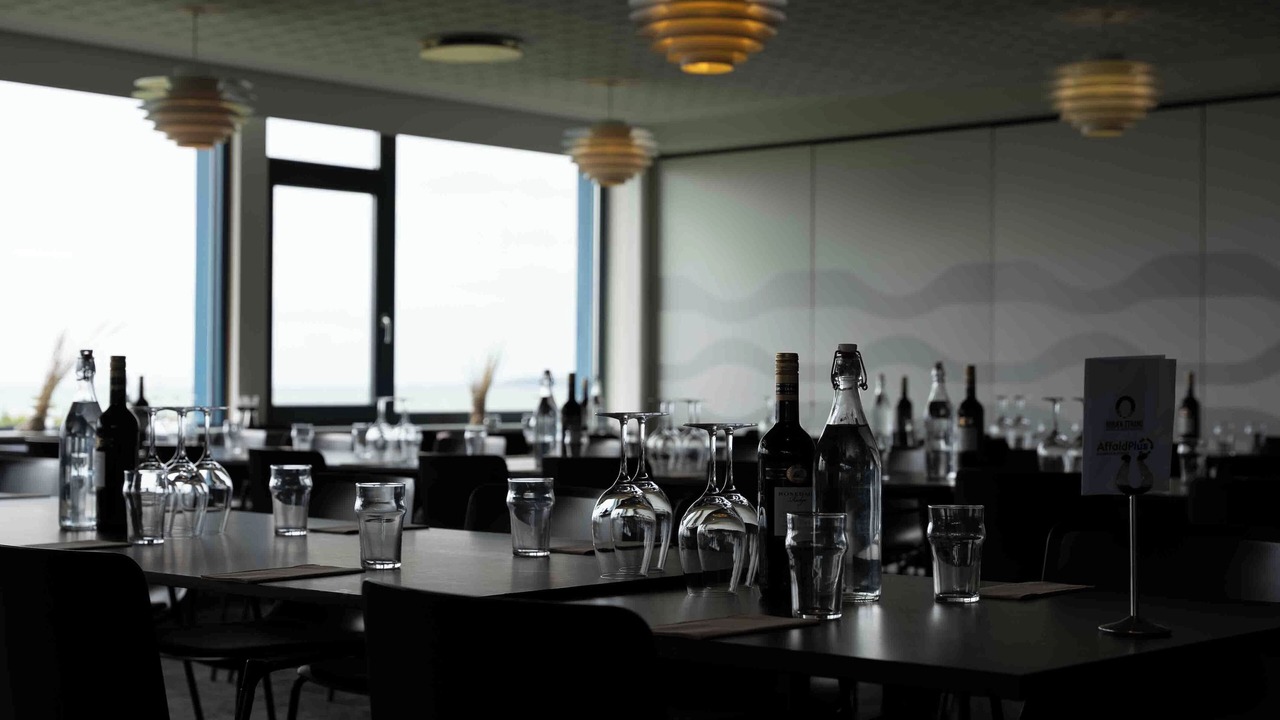 Photo of Others in Sklskr