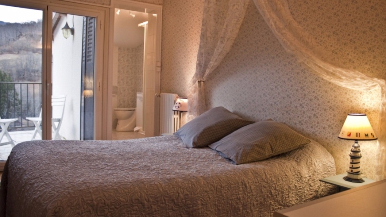 Photo of Bedroom in Saint-Cirgues-de-Jordanne