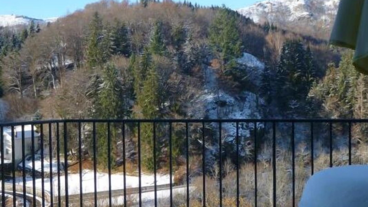 Photo of Patio Balcony in Saint-Cirgues-de-Jordanne